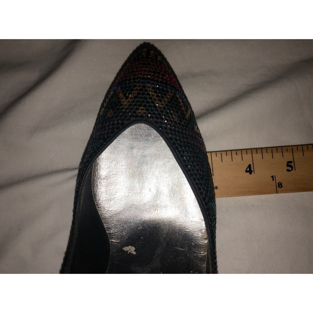 Vintage Stuart Weitzman Vinnie Rhinestone Aztec Geometric Pumps Black Size 5.5 - Picture 10 of 15